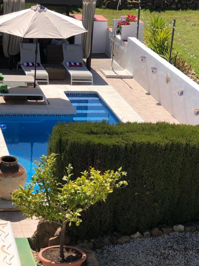 Bed and Breakfast Casa La Alegria 37 à Villanueva de Tapia Extérieur photo